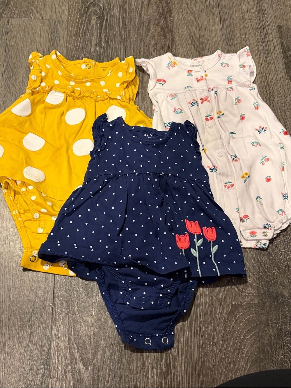 Carters Girls 6 Month Bodysuit Dress and Romper Bundle